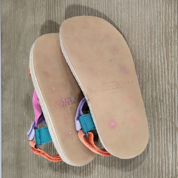 Zara sandals size 31/13 - Picture 3 of 9